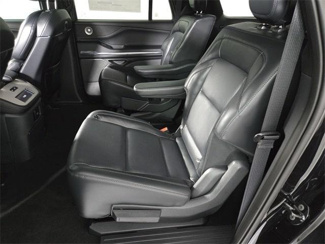 new 2025 Lincoln Navigator L car, priced at $108,720