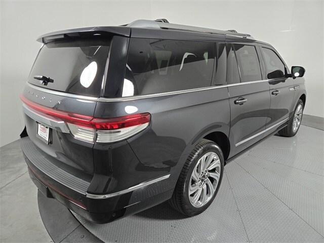new 2024 Lincoln Navigator L car, priced at $100,560