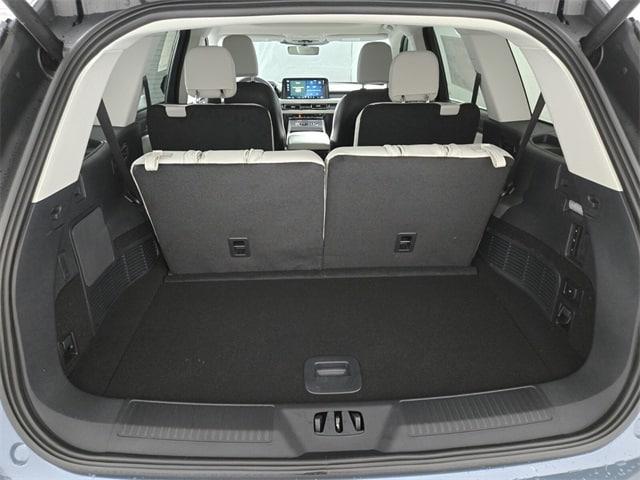 new 2026 Lincoln Aviator car, priced at $65,325