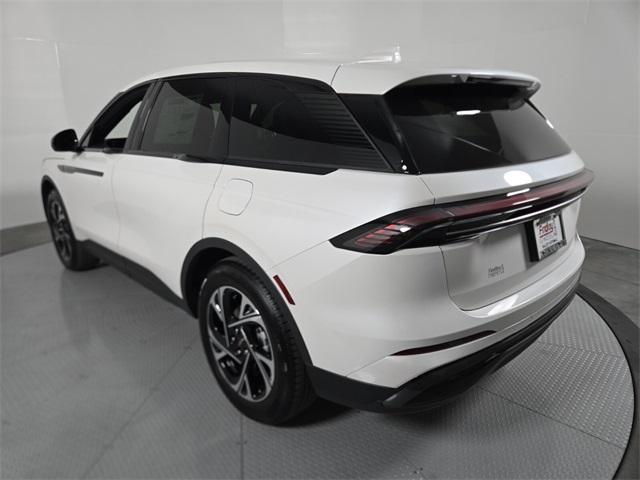 new 2025 Lincoln Nautilus car, priced at $63,270