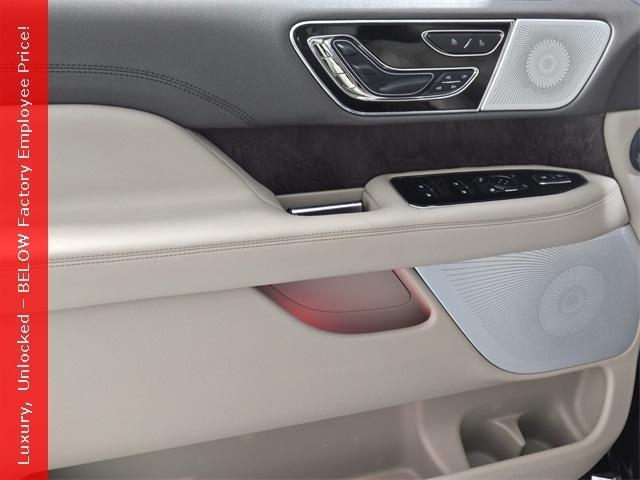 new 2024 Lincoln Navigator L car, priced at $91,391