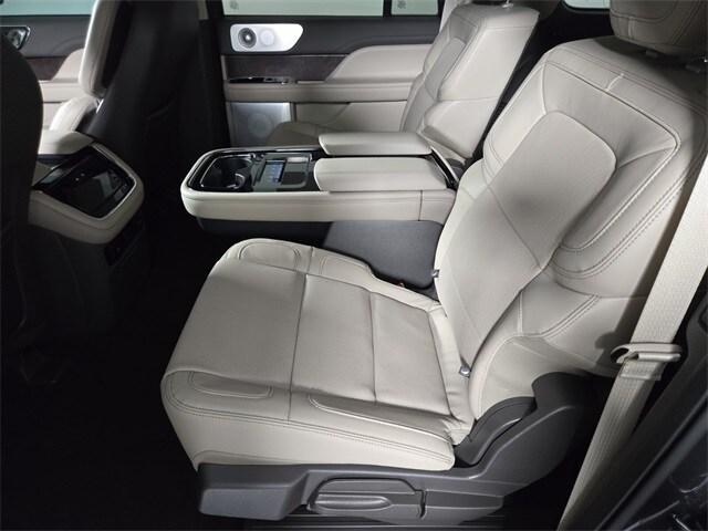 new 2024 Lincoln Navigator L car, priced at $100,020