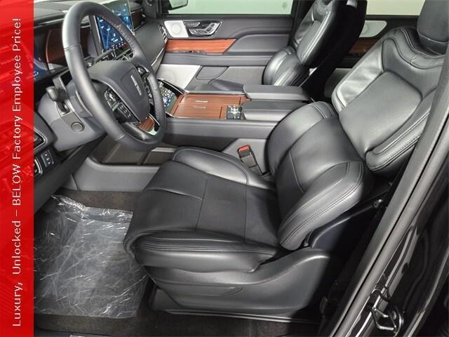 new 2024 Lincoln Navigator L car, priced at $91,769
