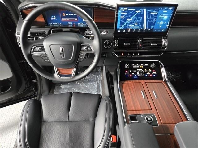 new 2024 Lincoln Navigator L car, priced at $100,470