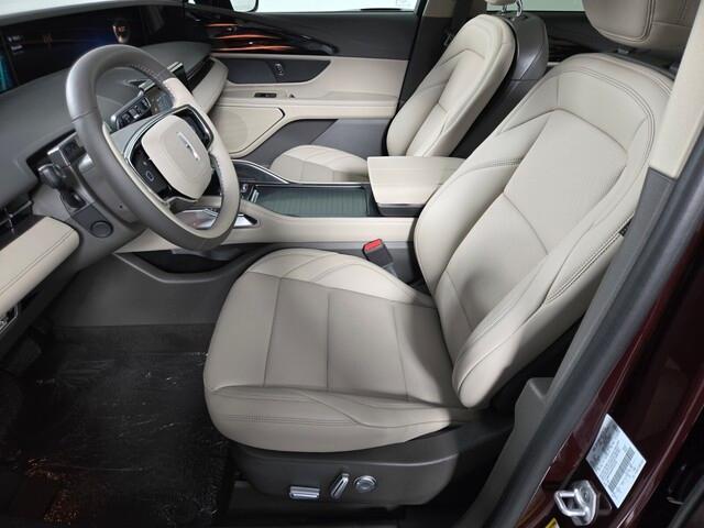 new 2025 Lincoln Nautilus car, priced at $50,150