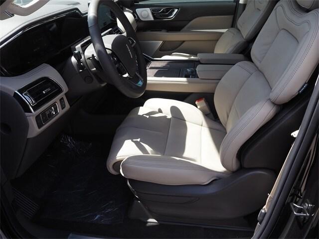 new 2023 Lincoln Navigator car, priced at $79,815