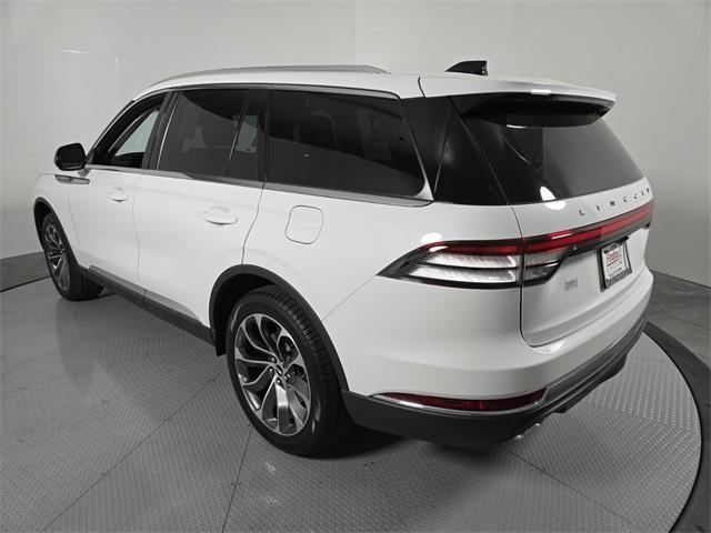 new 2025 Lincoln Aviator car, priced at $73,325