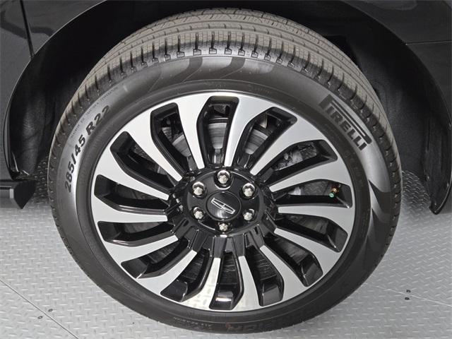 new 2024 Lincoln Navigator L car, priced at $101,803