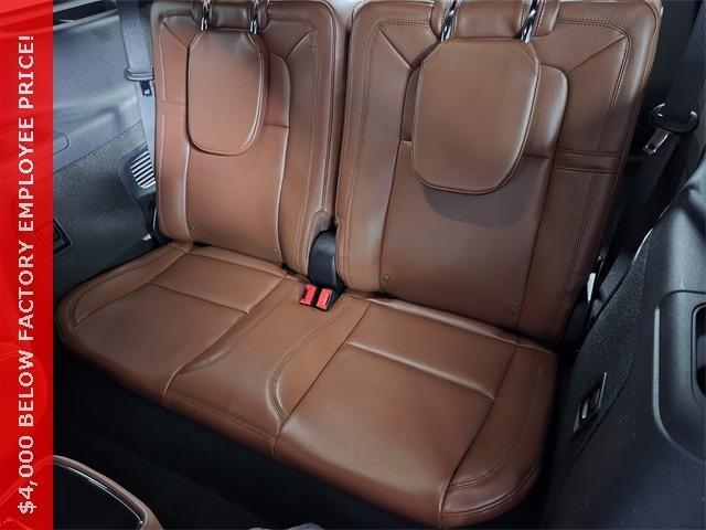 new 2025 Lincoln Aviator car, priced at $71,043