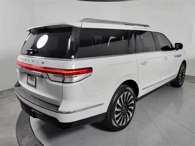 new 2024 Lincoln Navigator L car, priced at $106,840