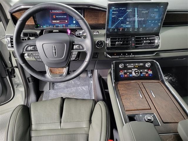 new 2024 Lincoln Navigator L car, priced at $106,840