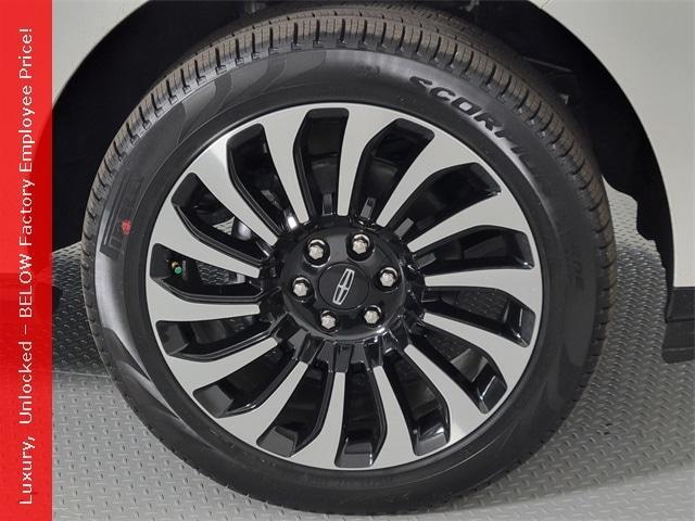 new 2024 Lincoln Navigator L car, priced at $102,507
