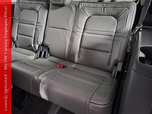 new 2024 Lincoln Navigator L car, priced at $102,507