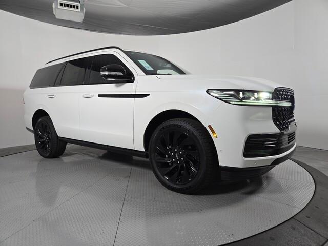 new 2025 Lincoln Navigator car, priced at $107,085