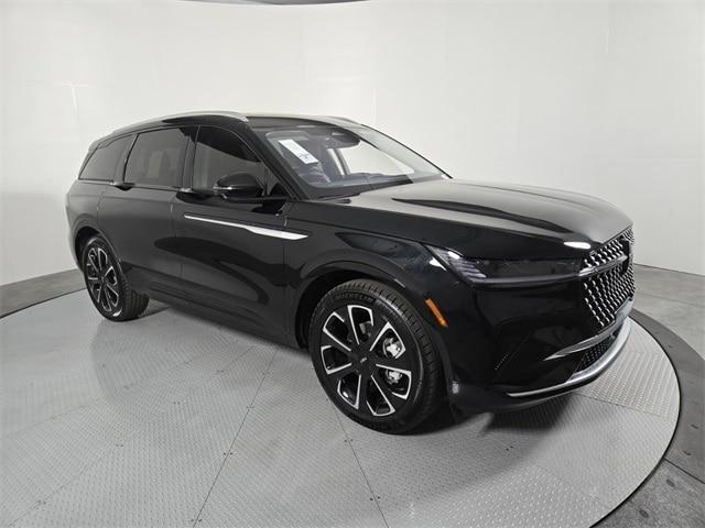 new 2025 Lincoln Nautilus car, priced at $65,837