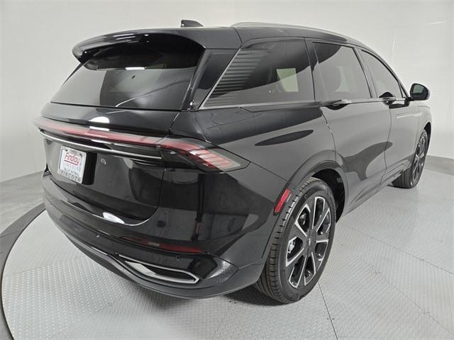 new 2025 Lincoln Nautilus car, priced at $65,837