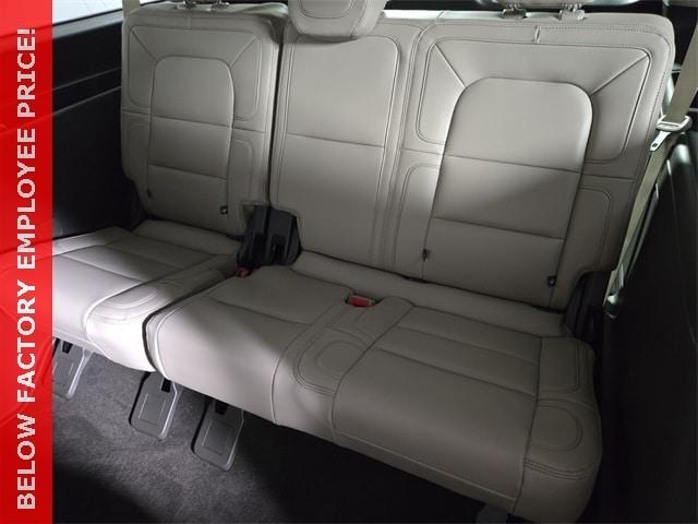 new 2024 Lincoln Navigator L car, priced at $99,954