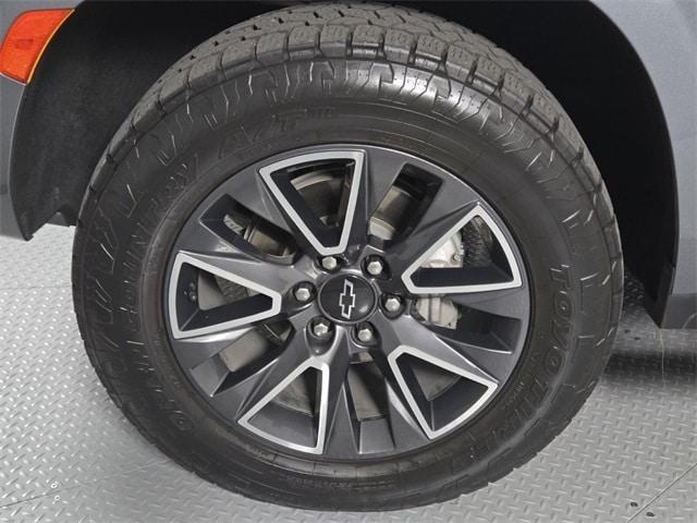 used 2022 Chevrolet Suburban car, priced at $53,198