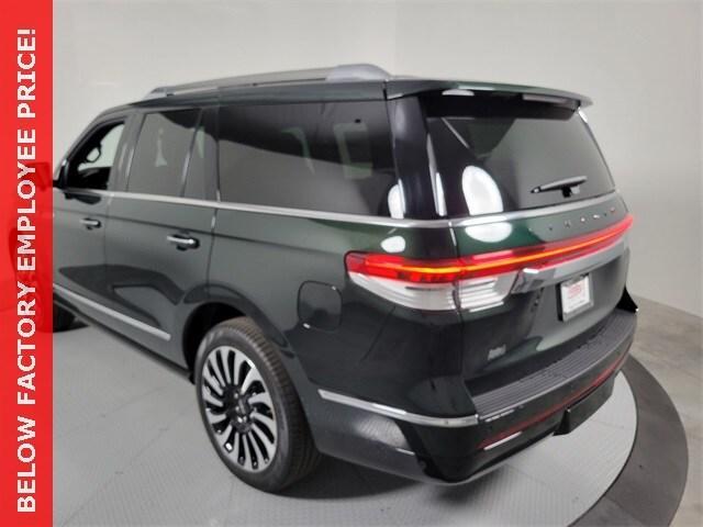 new 2024 Lincoln Navigator car, priced at $104,927