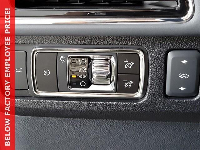 new 2024 Lincoln Navigator car, priced at $104,927