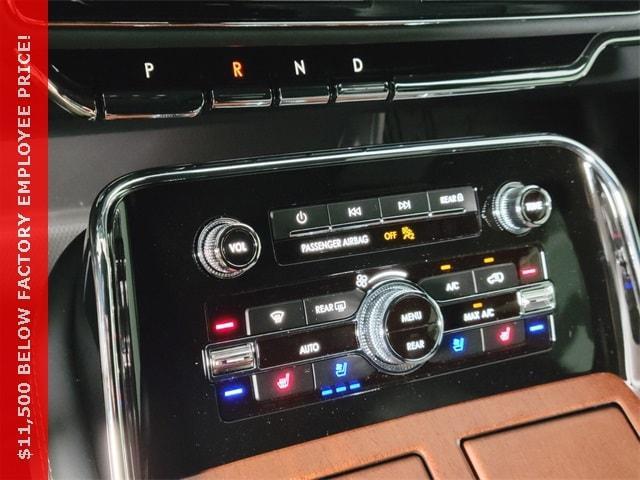 new 2024 Lincoln Navigator car, priced at $97,427