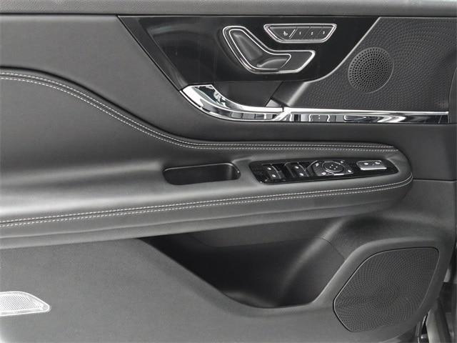 new 2025 Lincoln Corsair car, priced at $55,264