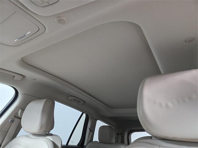 used 2020 Lincoln Aviator car, priced at $35,702