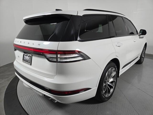 new 2025 Lincoln Aviator car, priced at $67,618