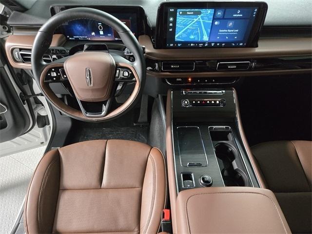 new 2025 Lincoln Aviator car, priced at $73,030