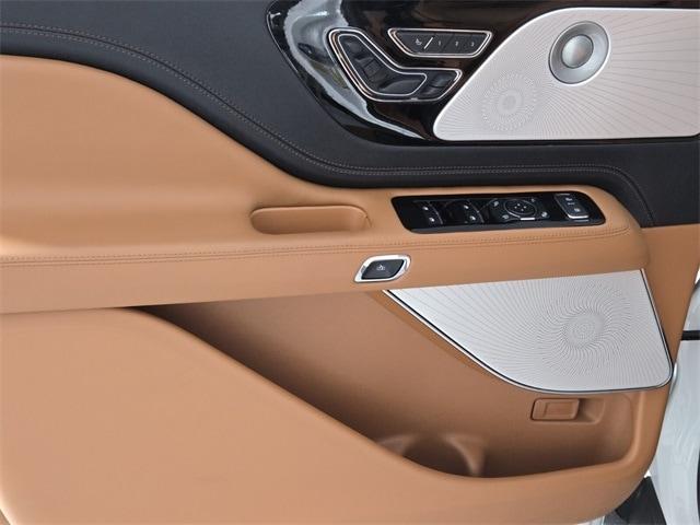 new 2025 Lincoln Aviator car, priced at $90,230