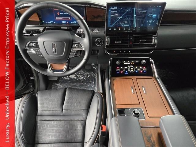new 2024 Lincoln Navigator L car, priced at $103,153