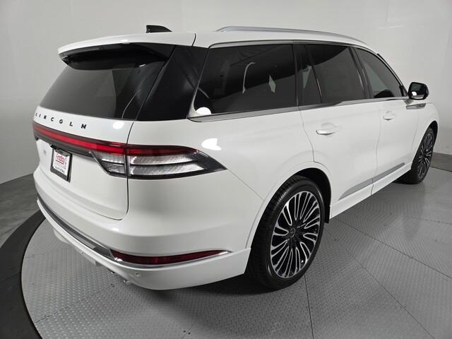 new 2025 Lincoln Aviator car, priced at $90,325