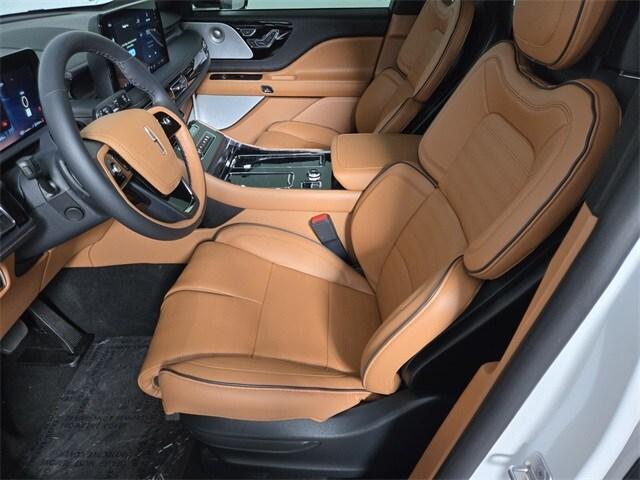 new 2025 Lincoln Aviator car, priced at $87,003