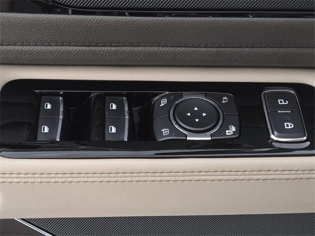 used 2023 Lincoln Aviator car, priced at $47,092