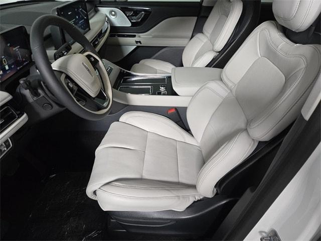 new 2025 Lincoln Aviator car, priced at $75,455