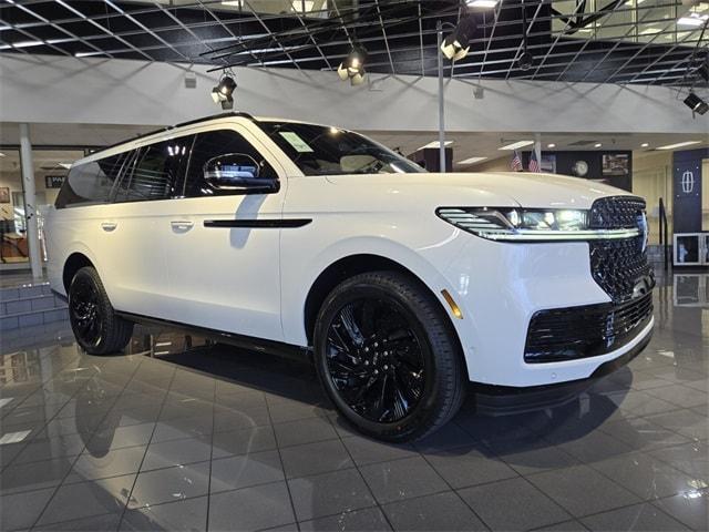 new 2025 Lincoln Navigator L car, priced at $110,075