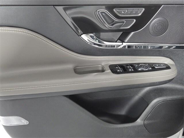 new 2025 Lincoln Corsair car, priced at $44,403