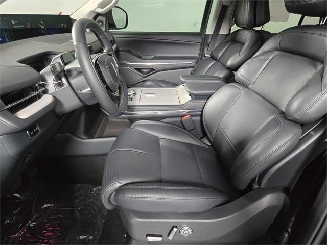 new 2025 Lincoln Navigator L car, priced at $105,930