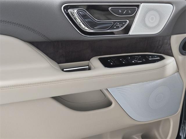 new 2024 Lincoln Navigator L car, priced at $96,669
