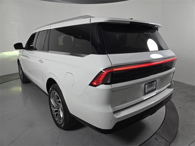 new 2025 Lincoln Navigator L car, priced at $106,925