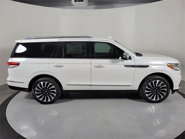 new 2024 Lincoln Navigator car, priced at $111,547