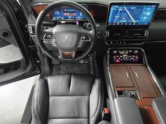new 2024 Lincoln Navigator L car, priced at $100,551