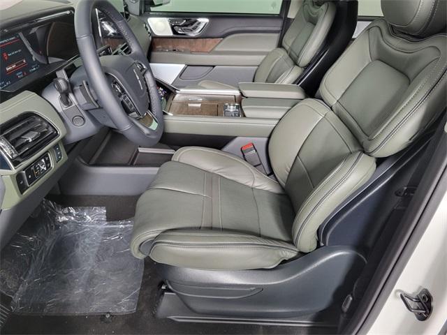 new 2024 Lincoln Navigator L car, priced at $119,340