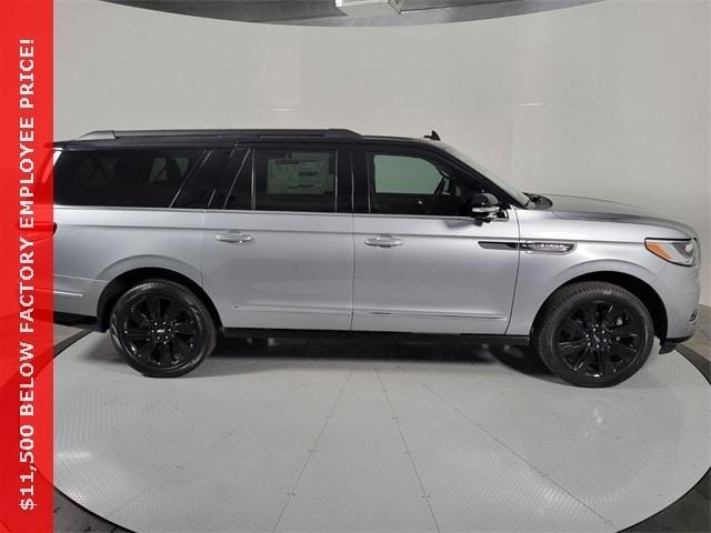 new 2024 Lincoln Navigator L car, priced at $107,669