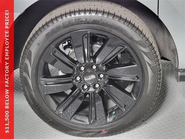 new 2024 Lincoln Navigator L car, priced at $107,669