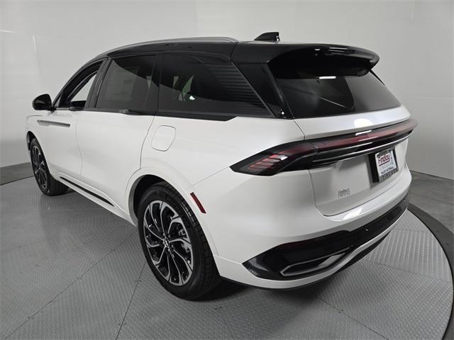 new 2025 Lincoln Nautilus car, priced at $63,166