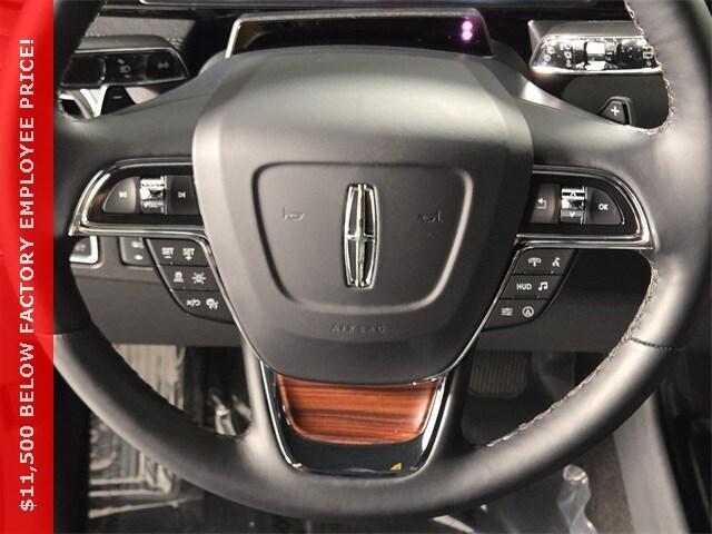 new 2024 Lincoln Navigator L car, priced at $89,337