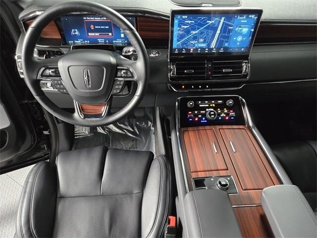 new 2024 Lincoln Navigator L car, priced at $97,580