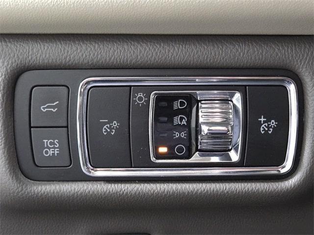 used 2023 Lincoln Nautilus car, priced at $39,698