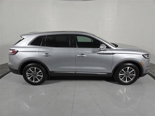 used 2022 Lincoln Nautilus car, priced at $35,984
